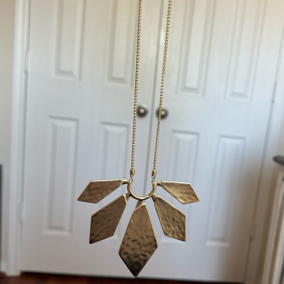Kendra Scott Mari Geo Fan Necklace - Picture 3 of 5